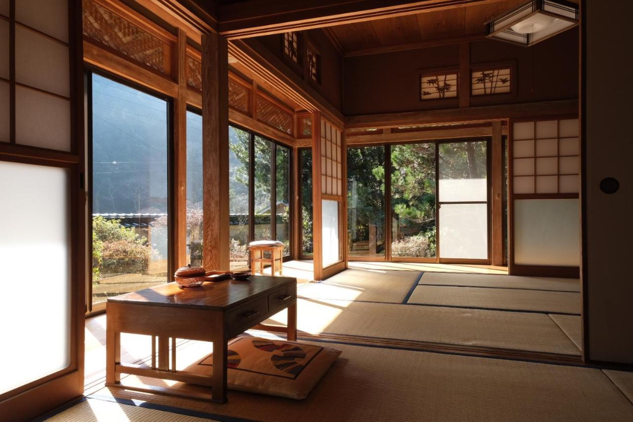 Shimanto Riverside Hideaway Rum bild